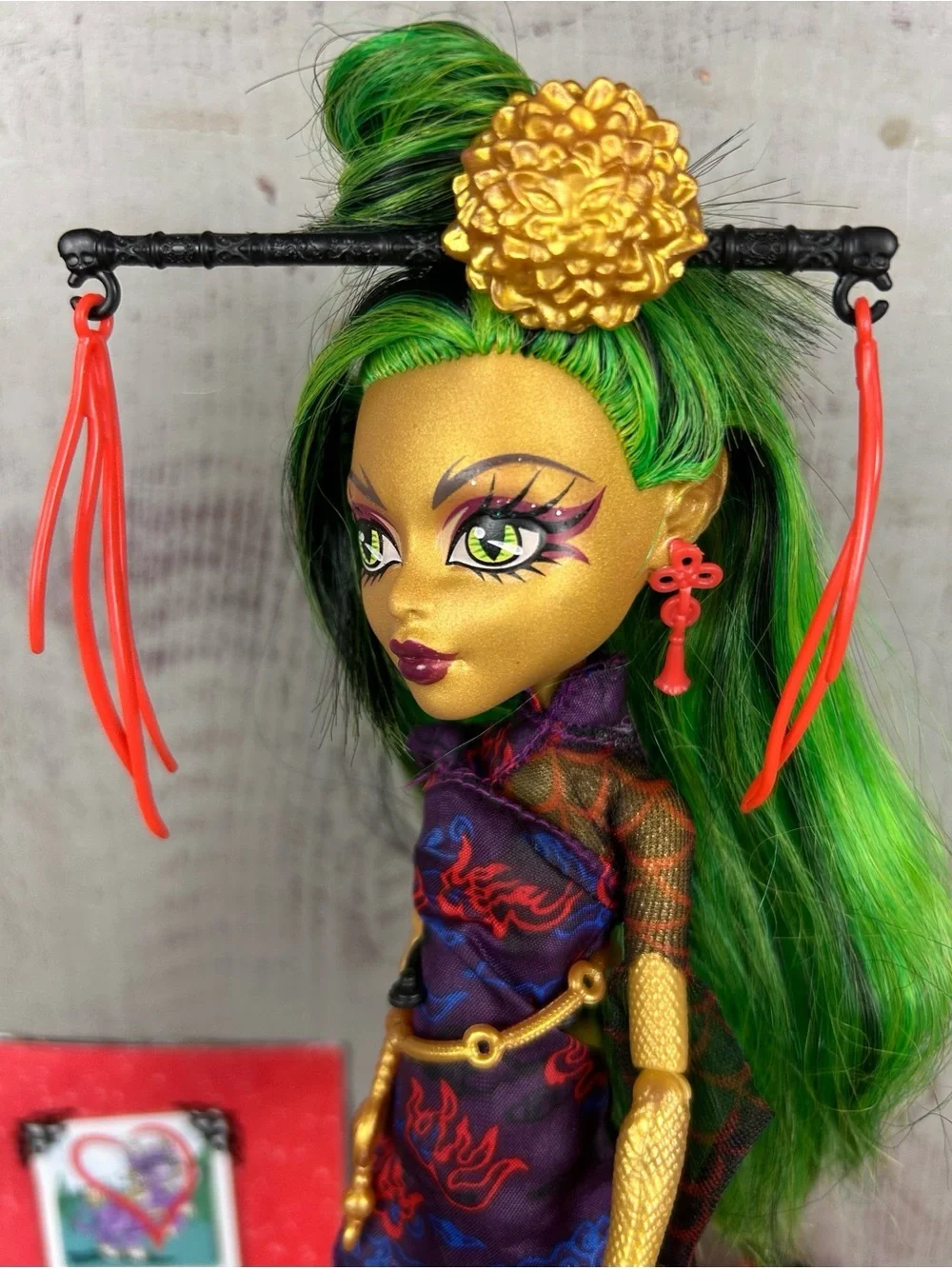 ON HOLD DNB Monster High Jinafire Long Scaris Doll